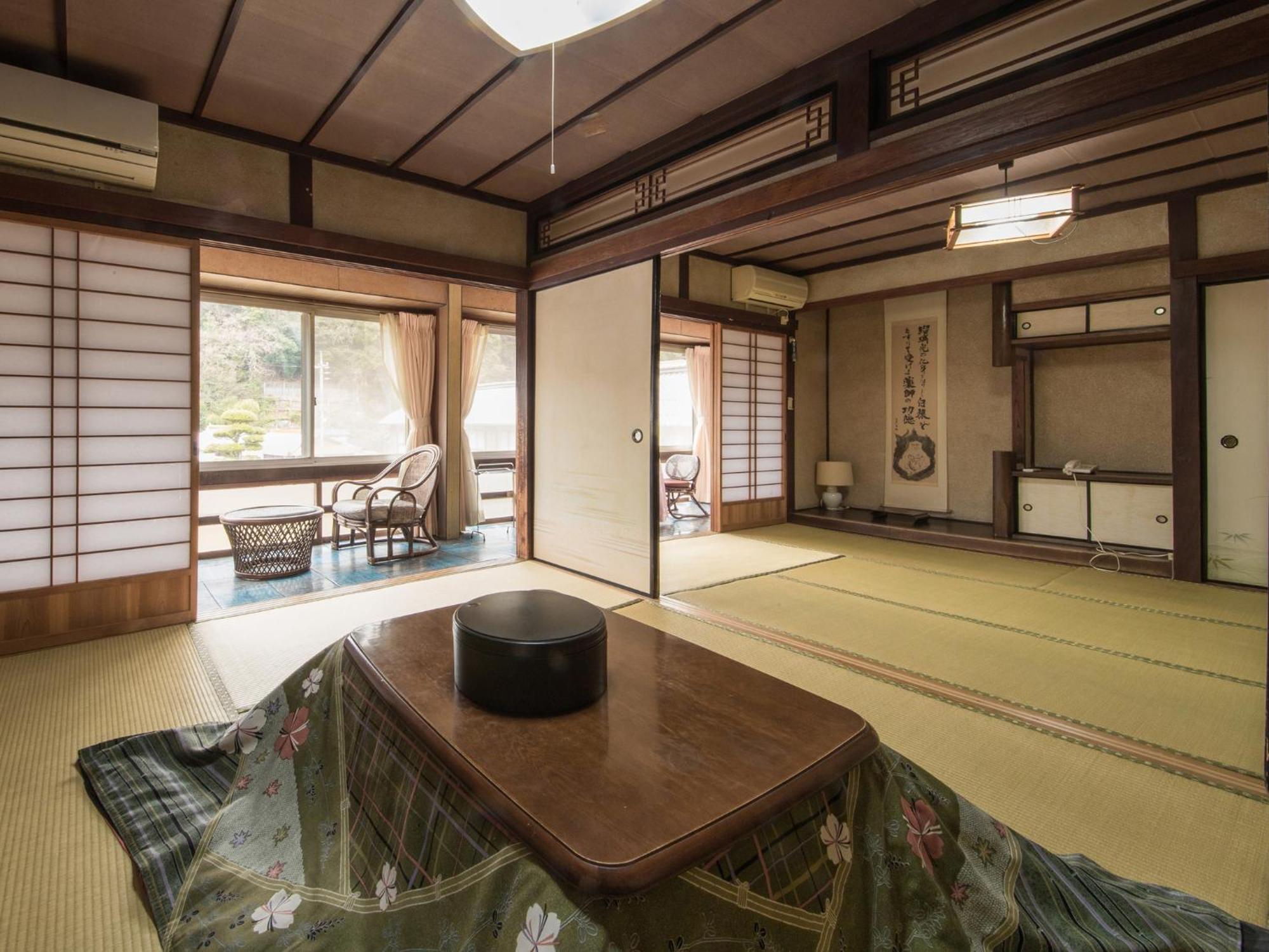 Izumiya Ryokan' Tawarayama Onsen นากาโตะ ภายนอก รูปภาพ