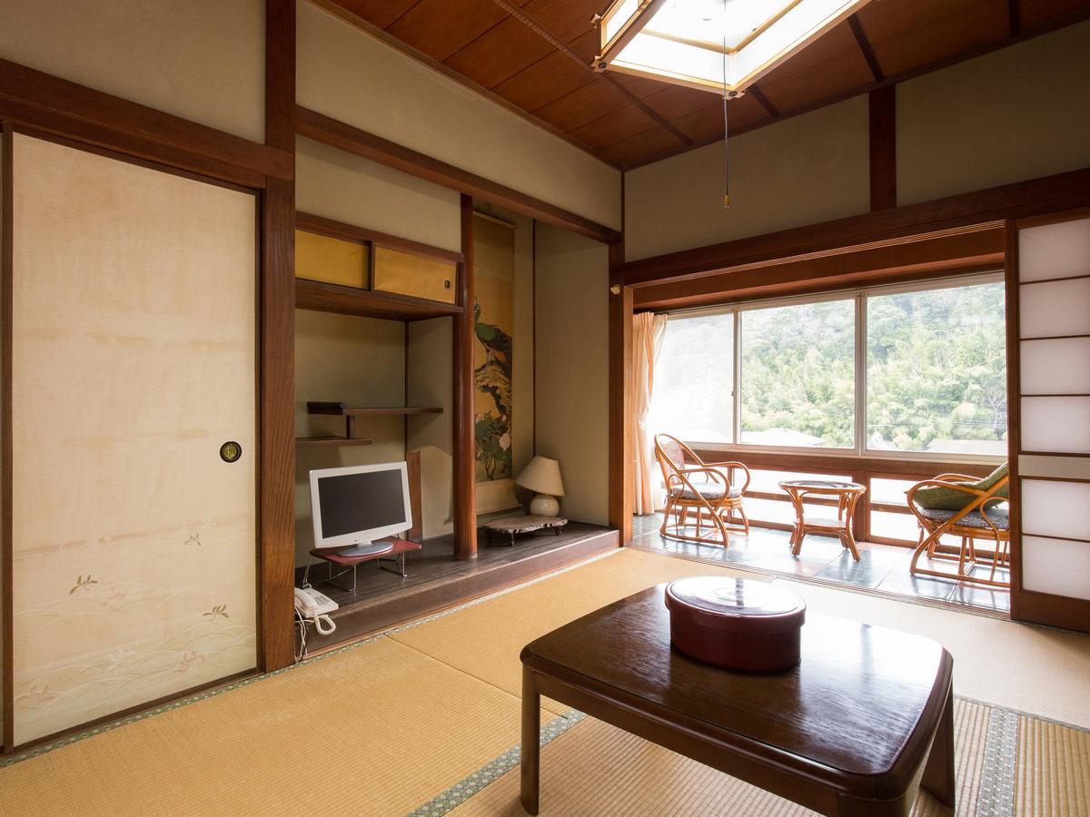 Izumiya Ryokan' Tawarayama Onsen นากาโตะ ภายนอก รูปภาพ