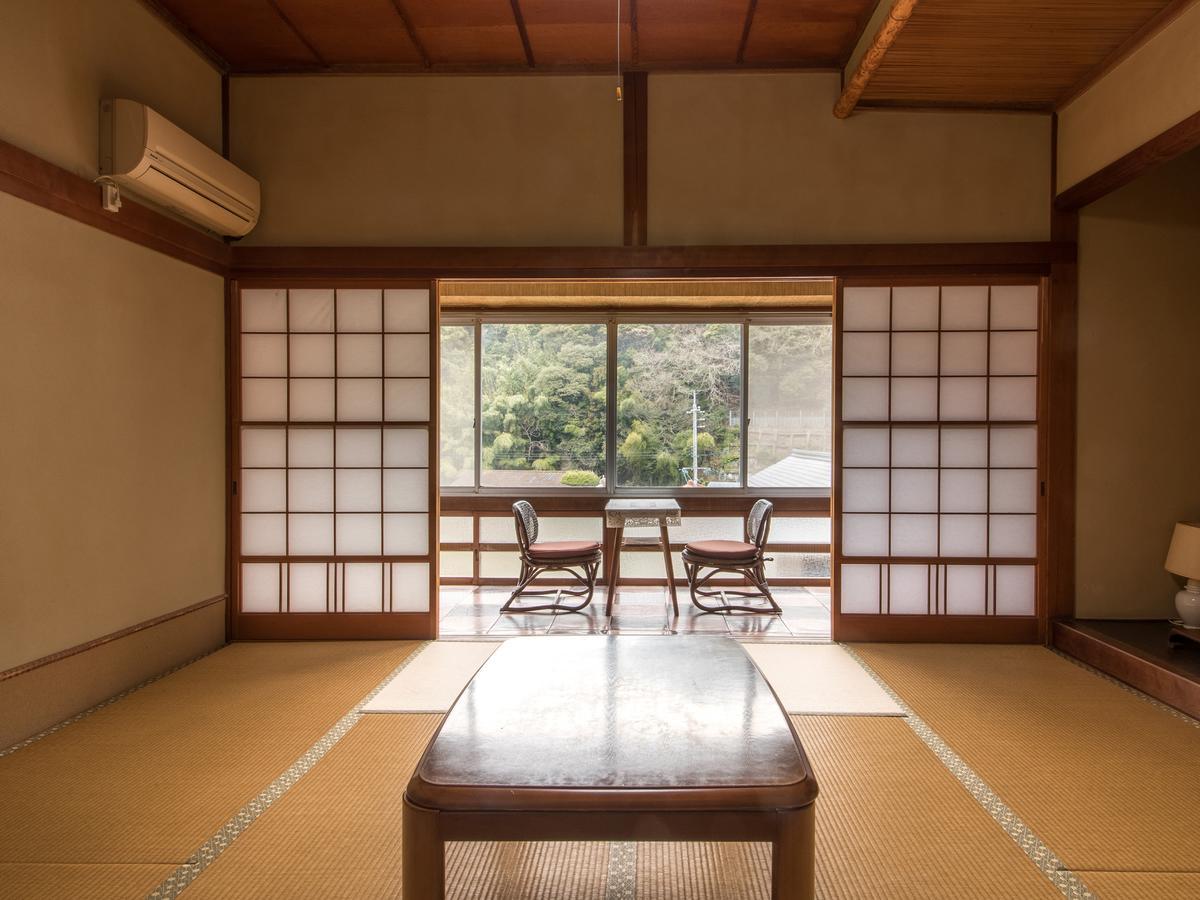 Izumiya Ryokan' Tawarayama Onsen นากาโตะ ภายนอก รูปภาพ